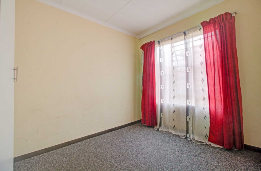 3 Bedroom Property for Sale in Wilgeheuwel Gauteng