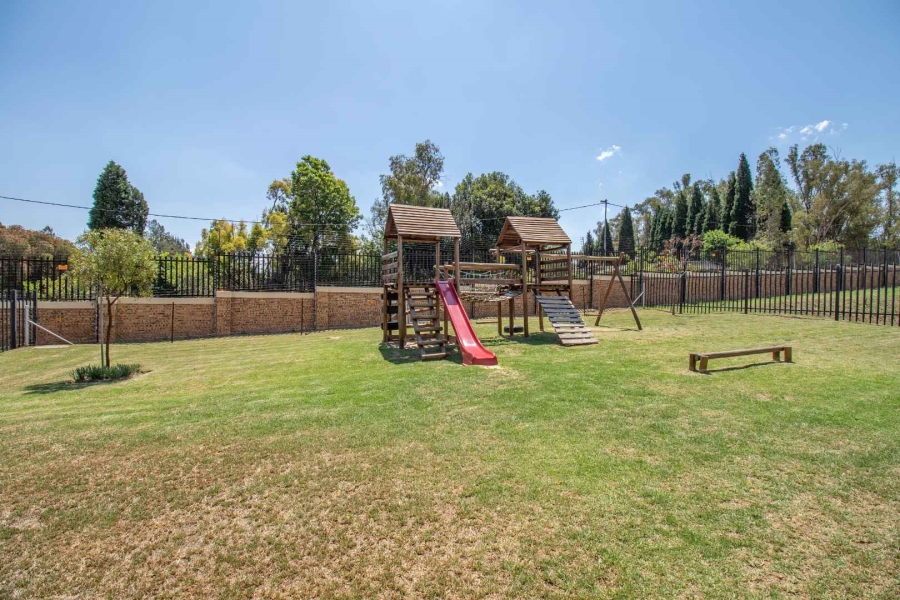 2 Bedroom Property for Sale in Honeypark Gauteng