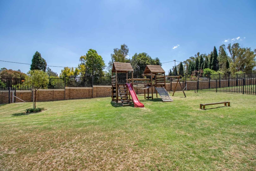2 Bedroom Property for Sale in Honeypark Gauteng