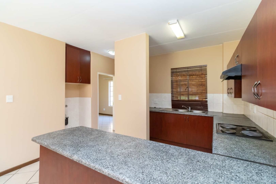 2 Bedroom Property for Sale in Honeypark Gauteng