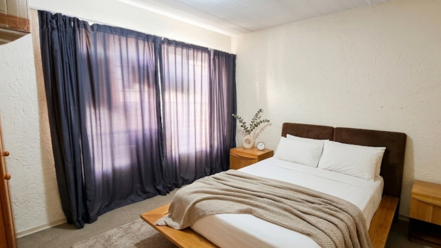 2 Bedroom Property for Sale in Sandown Gauteng