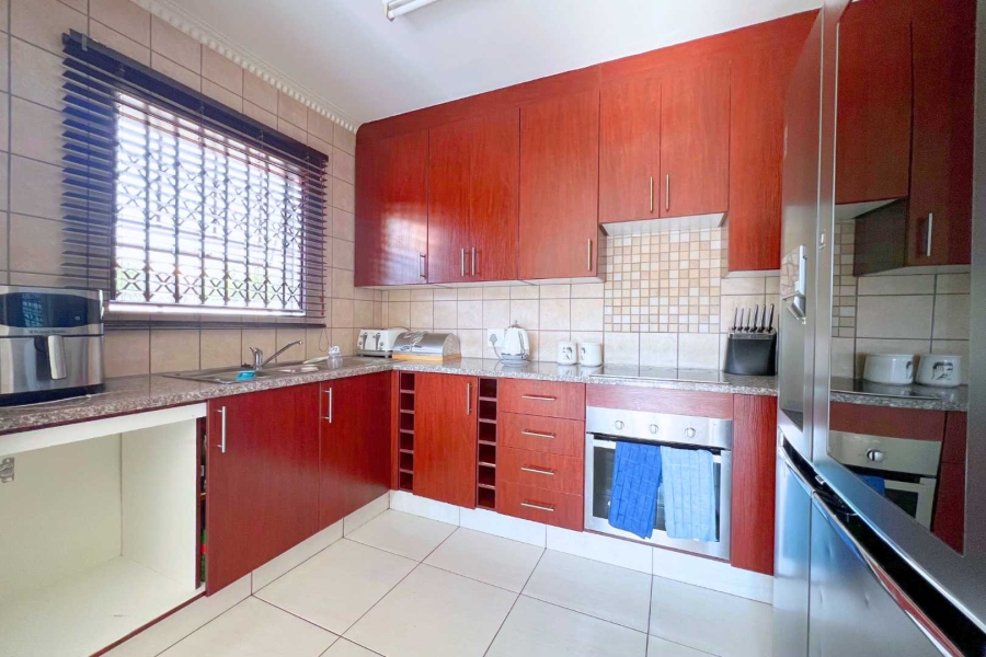 4 Bedroom Property for Sale in Annlin Gauteng
