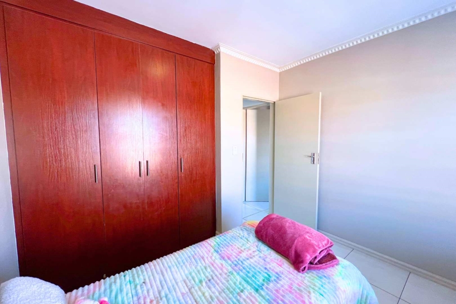 4 Bedroom Property for Sale in Annlin Gauteng