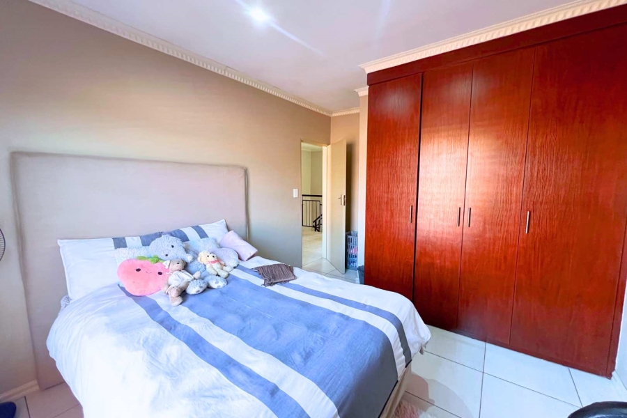 4 Bedroom Property for Sale in Annlin Gauteng