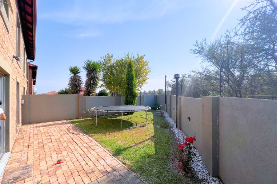 4 Bedroom Property for Sale in Annlin Gauteng