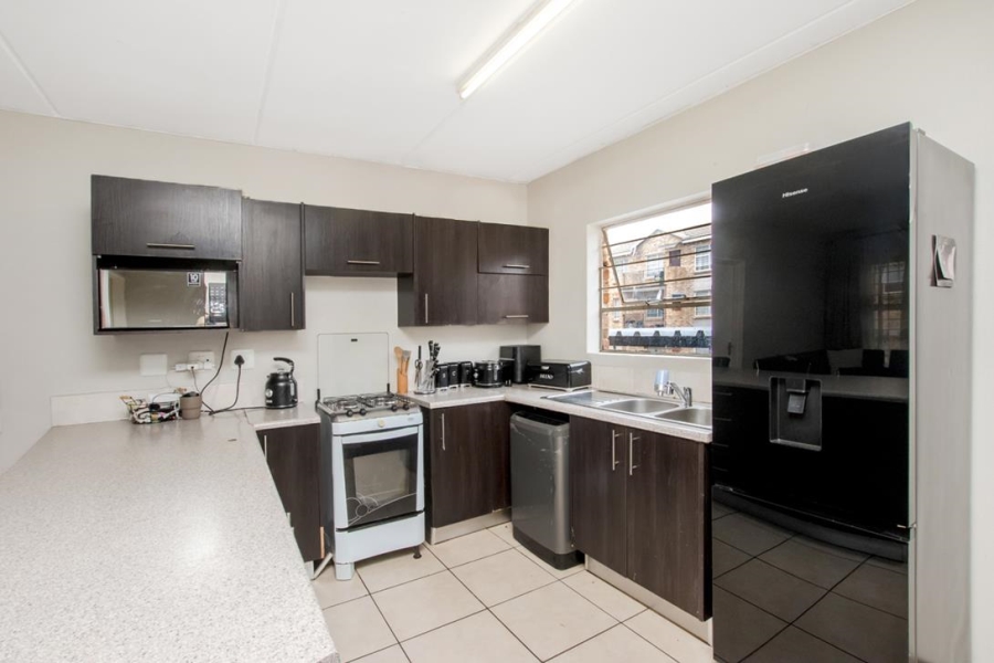 2 Bedroom Property for Sale in Honeypark Gauteng