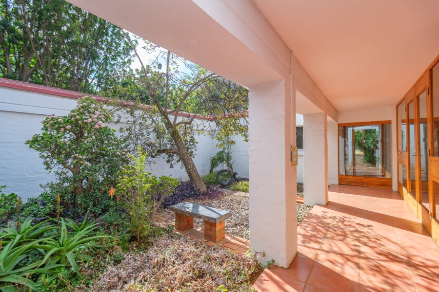 3 Bedroom Property for Sale in Waterkloof Gauteng