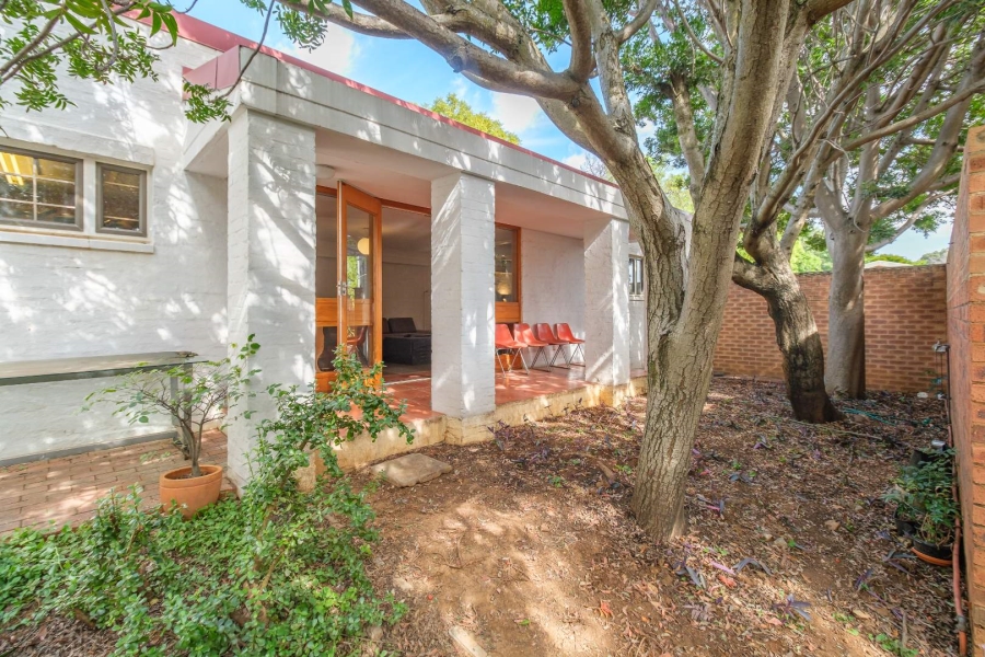 3 Bedroom Property for Sale in Waterkloof Gauteng