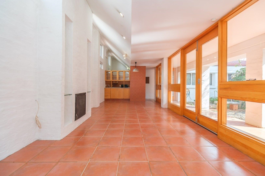3 Bedroom Property for Sale in Waterkloof Gauteng