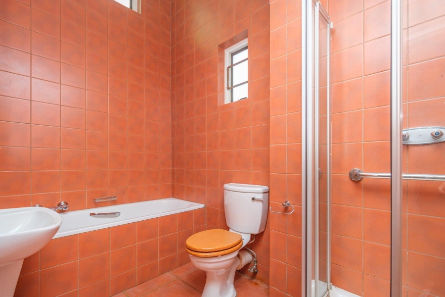 3 Bedroom Property for Sale in Waterkloof Gauteng