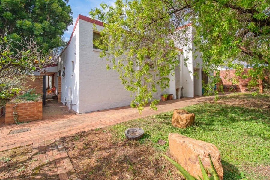 3 Bedroom Property for Sale in Waterkloof Gauteng