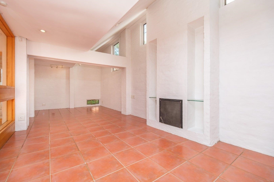 3 Bedroom Property for Sale in Waterkloof Gauteng
