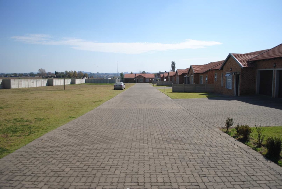 2 Bedroom Property for Sale in Riversdale Gauteng