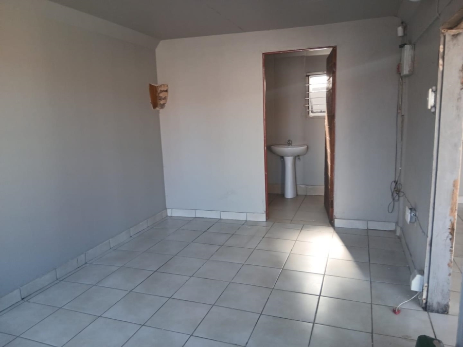 1 Bedroom Property for Sale in Mayberry Park Gauteng