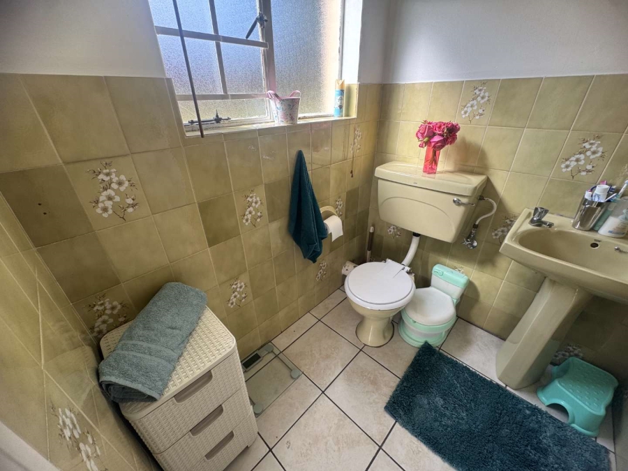 3 Bedroom Property for Sale in Brackendowns Gauteng