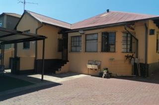 4 Bedroom Property for Sale in Kensington Gauteng