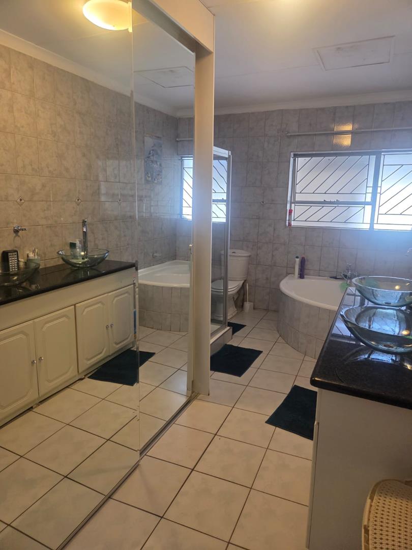To Let 3 Bedroom Property for Rent in Doornpoort Gauteng