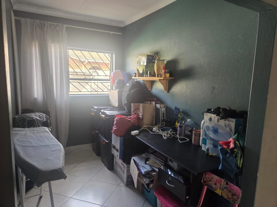 To Let 3 Bedroom Property for Rent in Doornpoort Gauteng