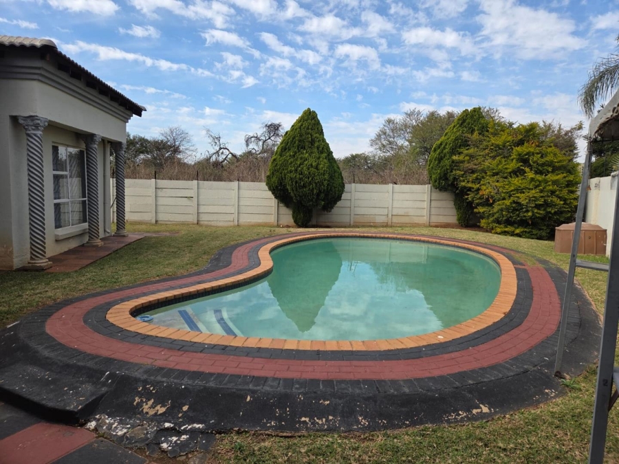 To Let 3 Bedroom Property for Rent in Doornpoort Gauteng