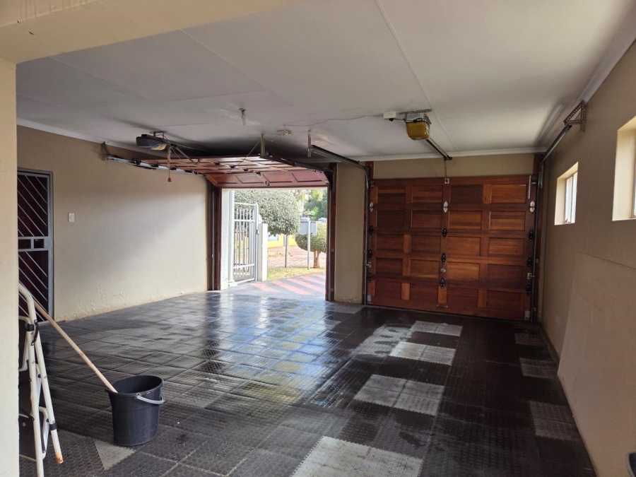 To Let 3 Bedroom Property for Rent in Doornpoort Gauteng