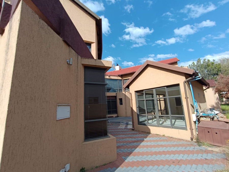 4 Bedroom Property for Sale in Valley View Estate Gauteng