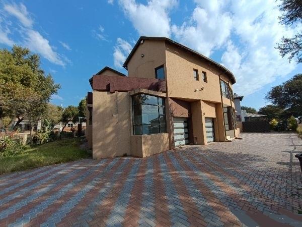 4 Bedroom Property for Sale in Valley View Estate Gauteng
