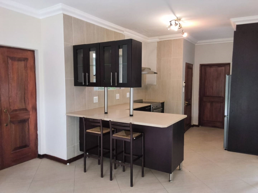 To Let 2 Bedroom Property for Rent in Bryanston West Gauteng