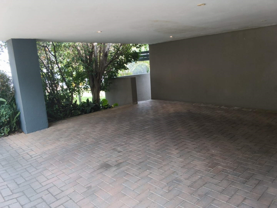 To Let 2 Bedroom Property for Rent in Bryanston West Gauteng
