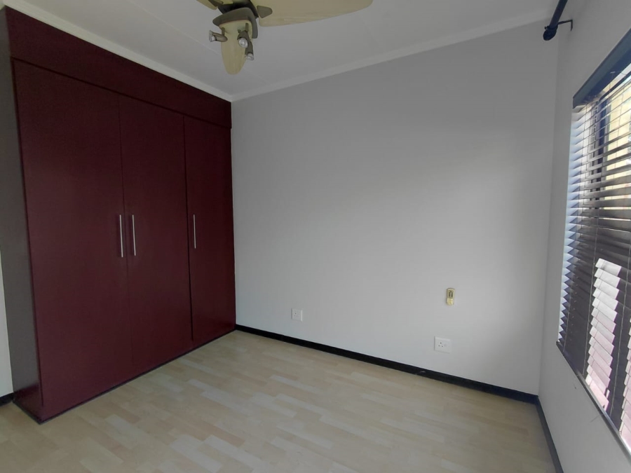 2 Bedroom Property for Sale in Paulshof Gauteng