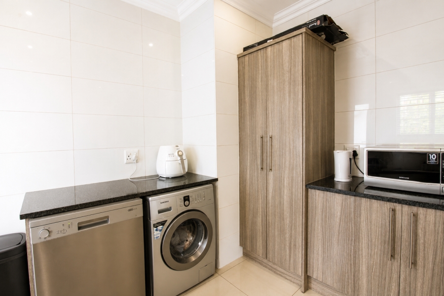 3 Bedroom Property for Sale in Blue Valley Golf Estate Gauteng