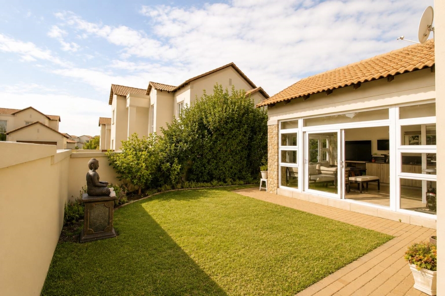 3 Bedroom Property for Sale in Blue Valley Golf Estate Gauteng