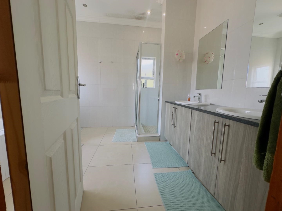 3 Bedroom Property for Sale in Blue Valley Golf Estate Gauteng