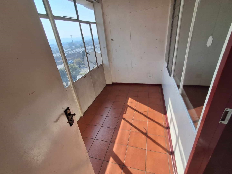 2 Bedroom Property for Sale in Weavind Park Gauteng