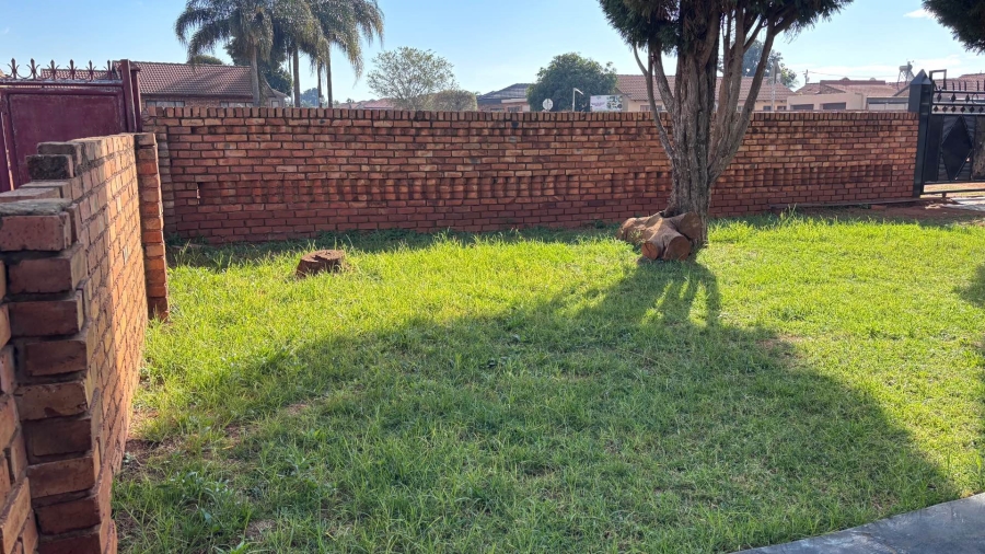 3 Bedroom Property for Sale in Soshanguve XX Gauteng