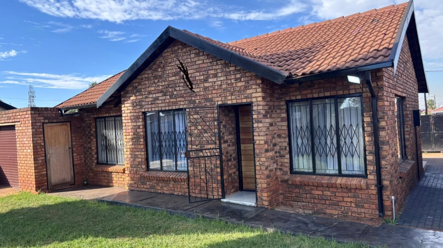 3 Bedroom Property for Sale in Soshanguve XX Gauteng