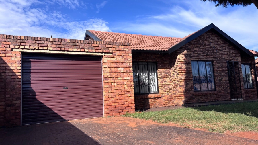 3 Bedroom Property for Sale in Soshanguve XX Gauteng