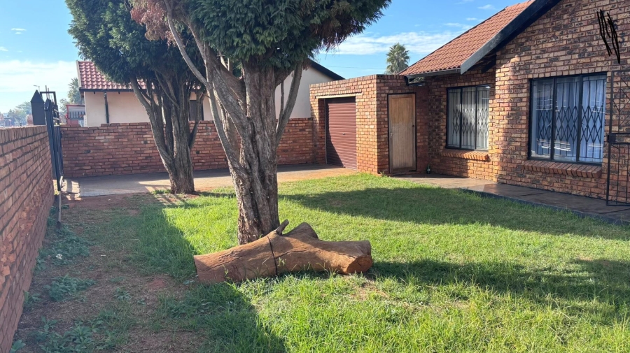 3 Bedroom Property for Sale in Soshanguve XX Gauteng