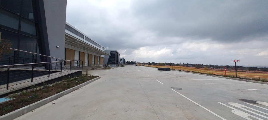 To Let Commercial Property for Rent in Airport Park Gauteng