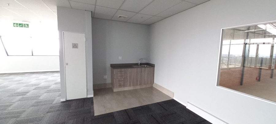 To Let Commercial Property for Rent in Airport Park Gauteng