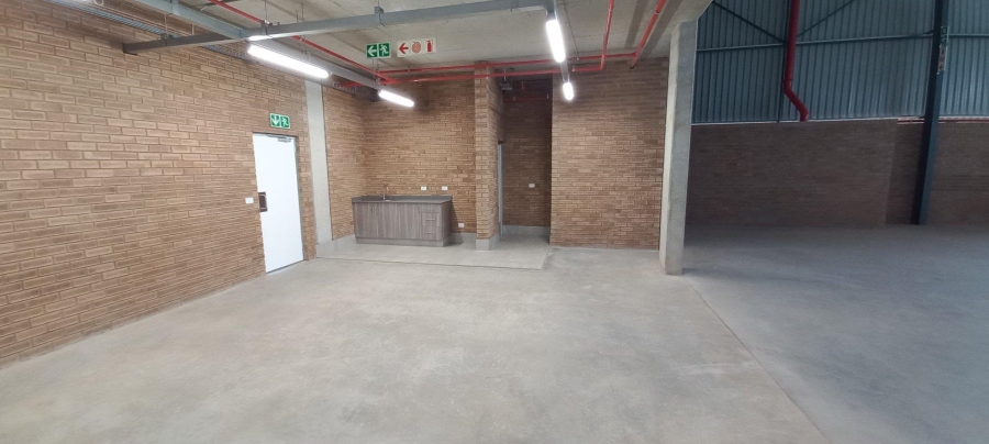 To Let Commercial Property for Rent in Airport Park Gauteng