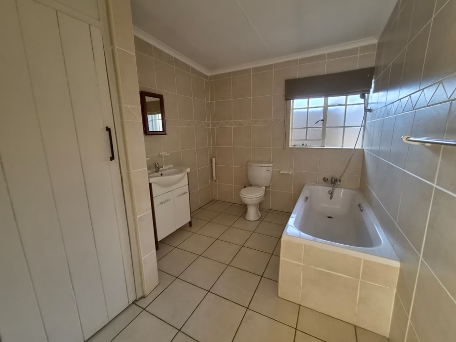 To Let 2 Bedroom Property for Rent in Rietondale Gauteng