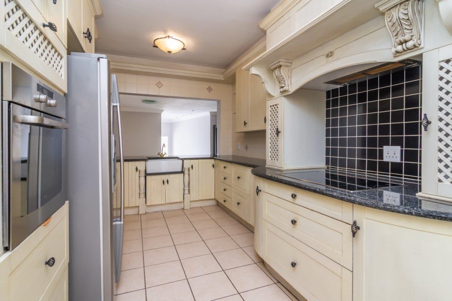 6 Bedroom Property for Sale in Noordheuwel Gauteng