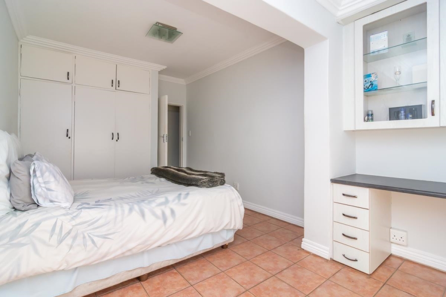 6 Bedroom Property for Sale in Noordheuwel Gauteng
