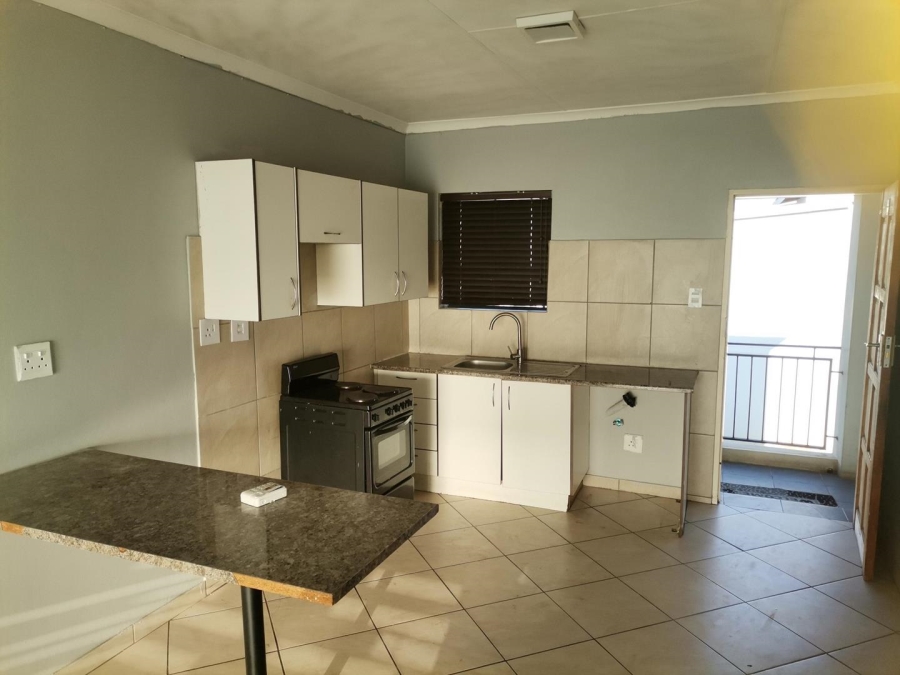 2 Bedroom Property for Sale in Witpoortjie Gauteng