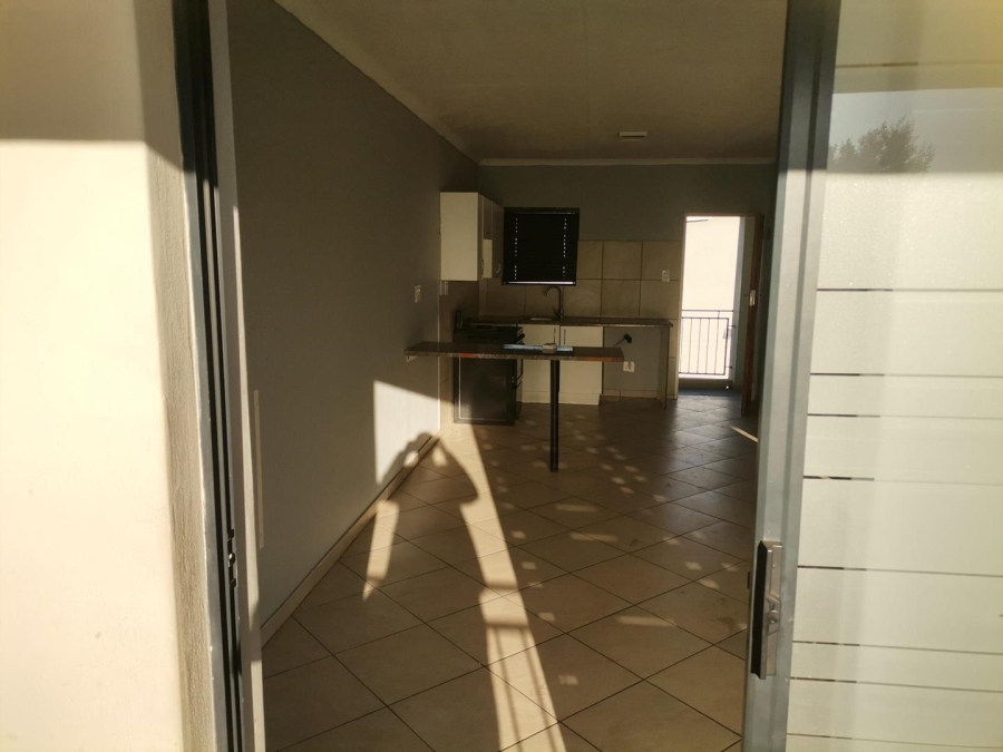 2 Bedroom Property for Sale in Witpoortjie Gauteng