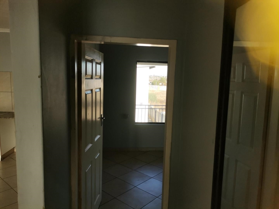 2 Bedroom Property for Sale in Witpoortjie Gauteng