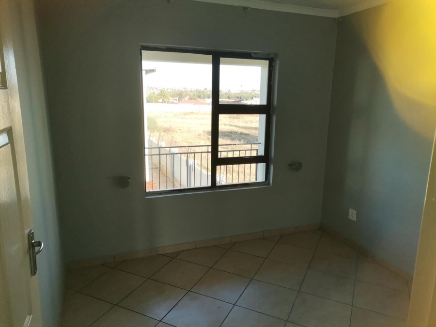 2 Bedroom Property for Sale in Witpoortjie Gauteng