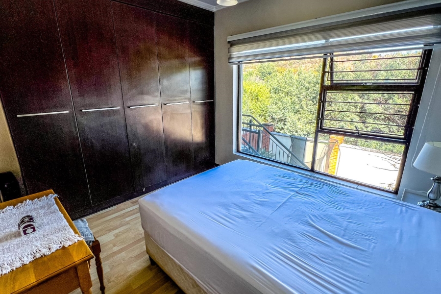 2 Bedroom Property for Sale in Glenvista Gauteng