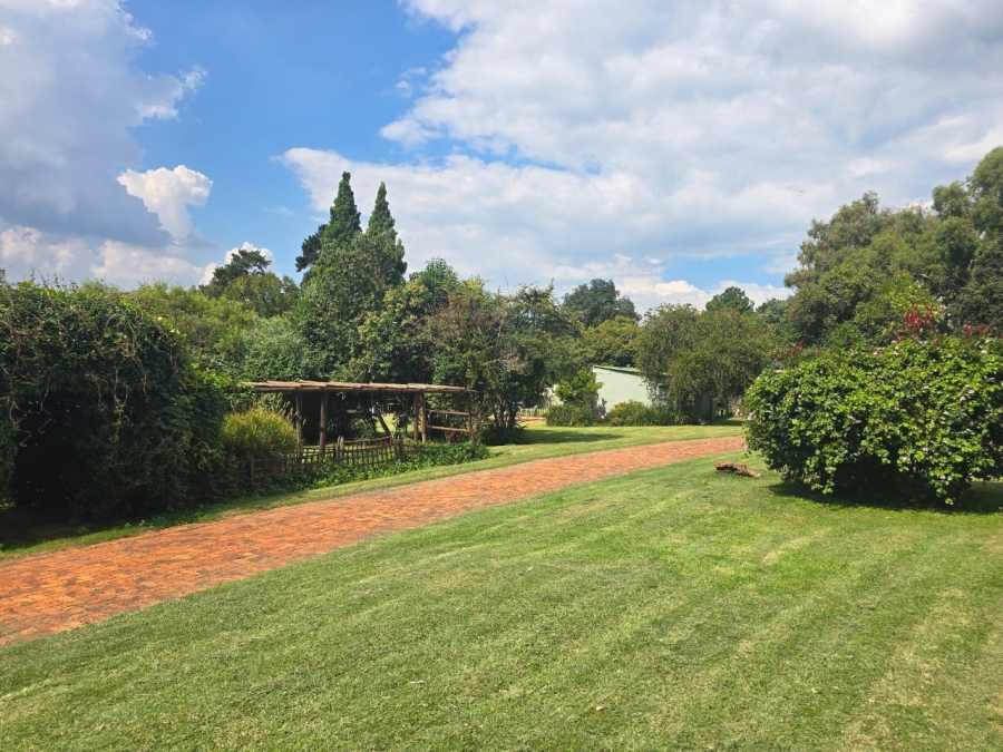 7 Bedroom Property for Sale in Walkerville Gauteng