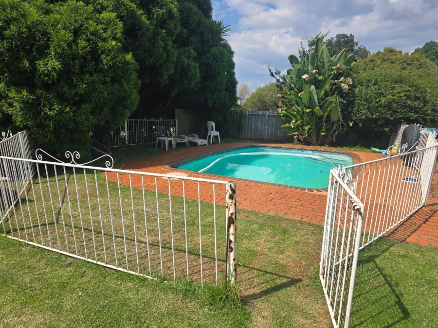 7 Bedroom Property for Sale in Walkerville Gauteng